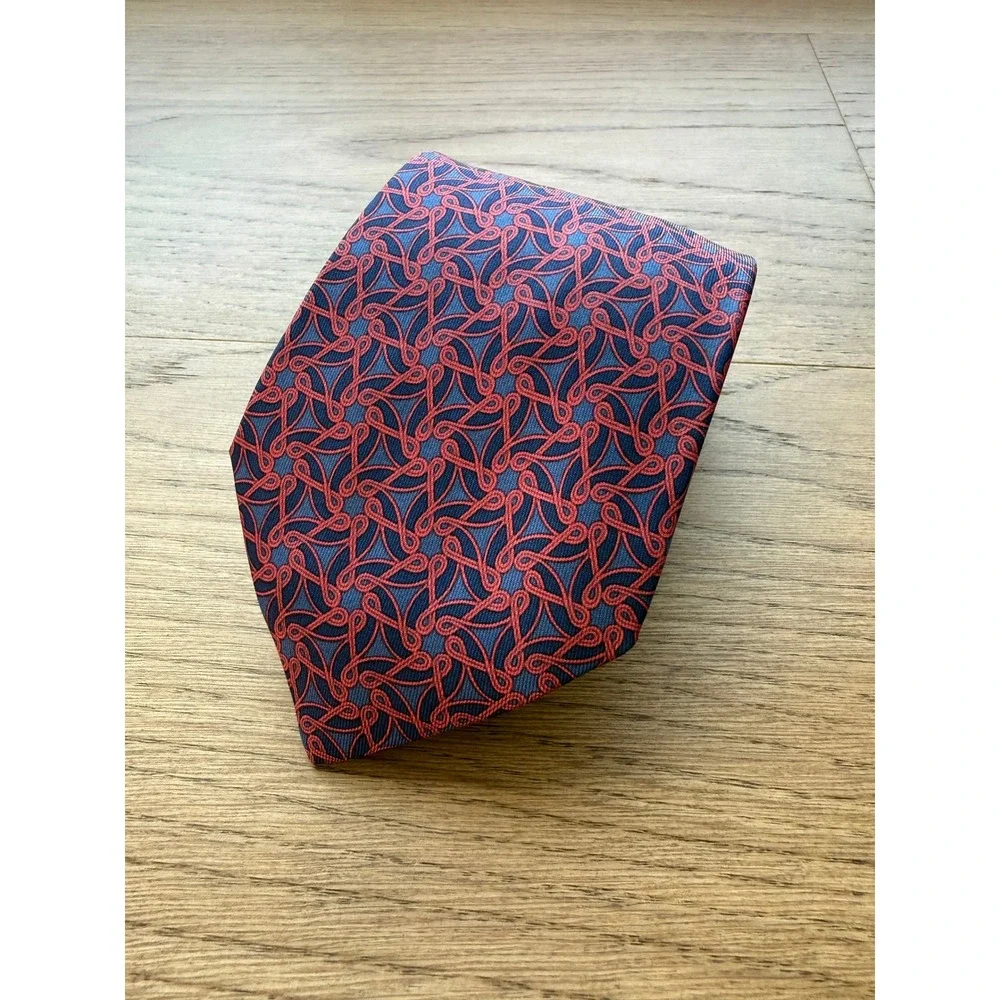 Hermes 7456 HA Silk Tie Blue Red Geometric Rope Link Pattern Made in France Mens